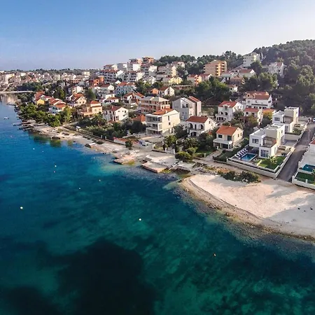 Appartement Gorgeous In Okrug Gornji With House Sea View Trogir